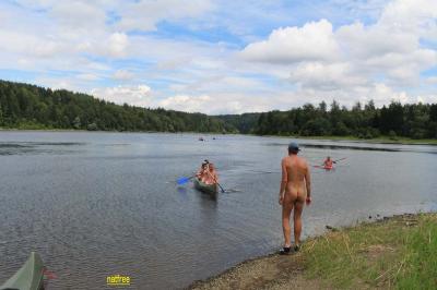 Balade canoë, retour vers la rive.